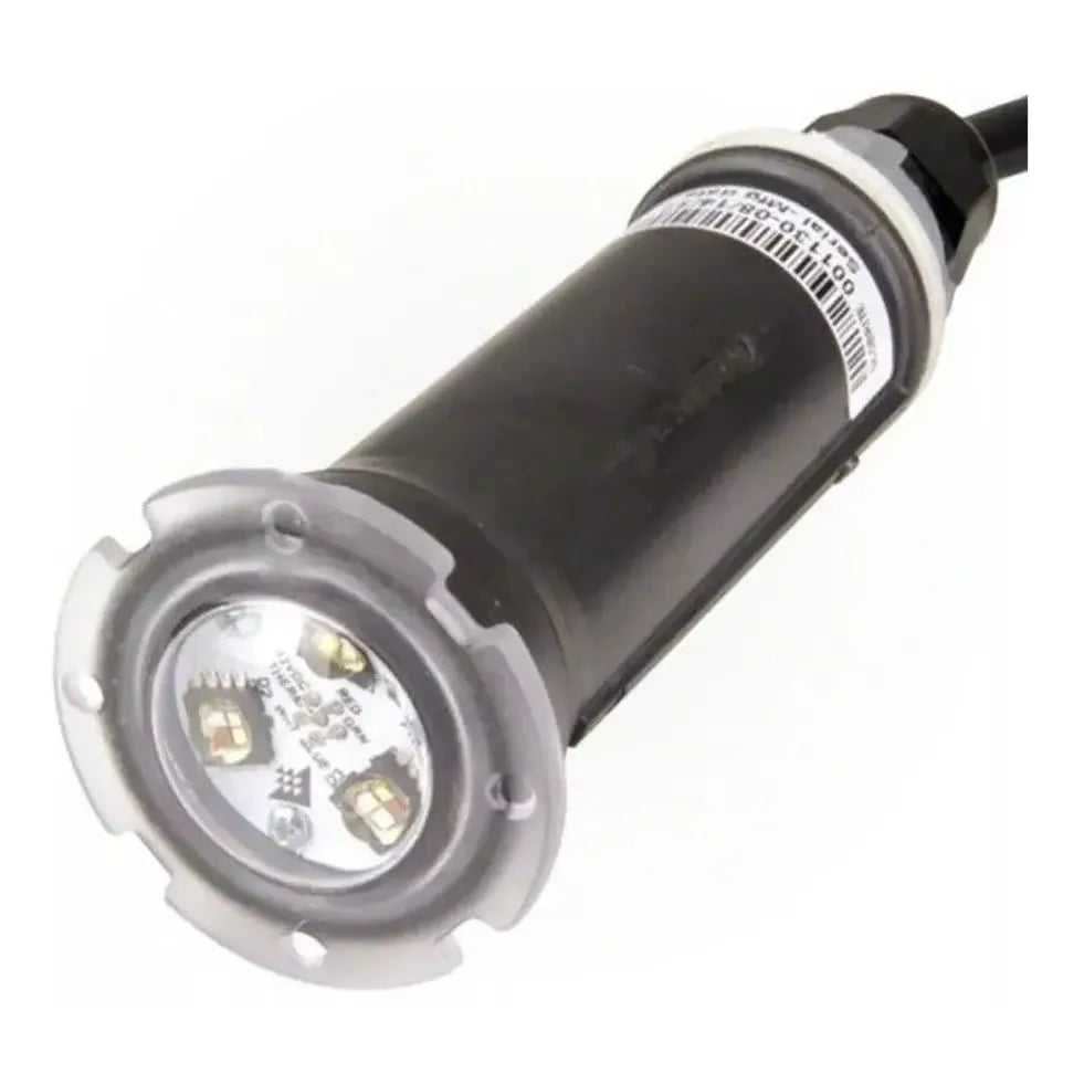Lámpara subacuática Pentair GloBrite RGB sobre fondo blanco